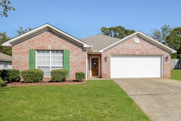 4235 Candle Brook Ln Bessemer, AL 35022